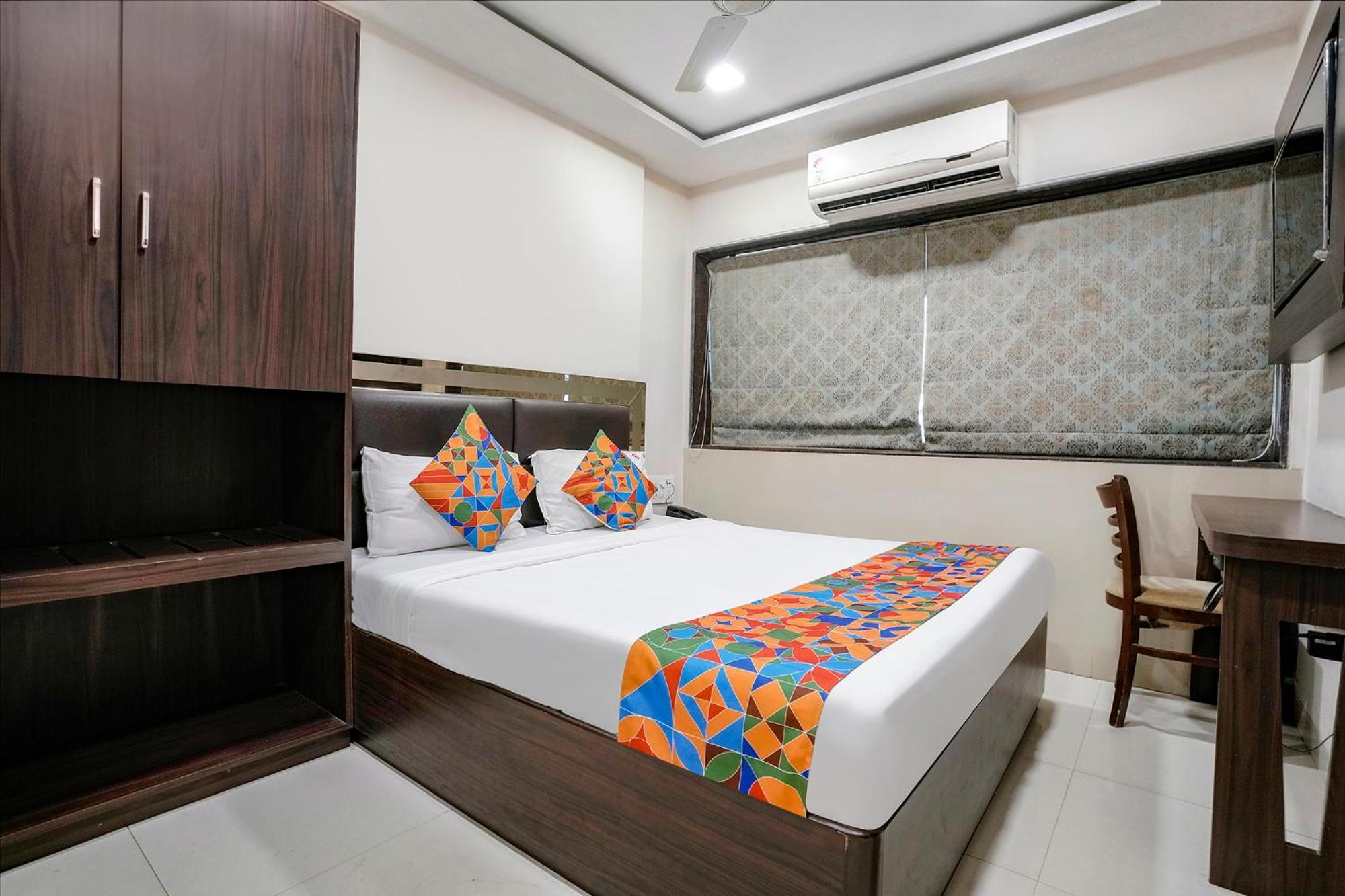Fabhotel Kamran Residency Мумбай Екстериор снимка